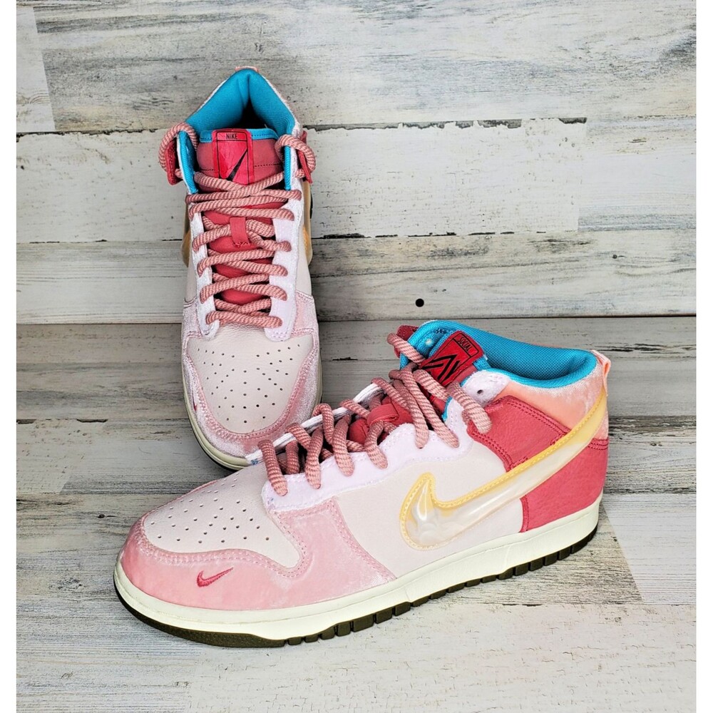 Social Status x Nike Dunk Mid Free Lunch Strawberry Milk DJ1173-600 Men's Size 8